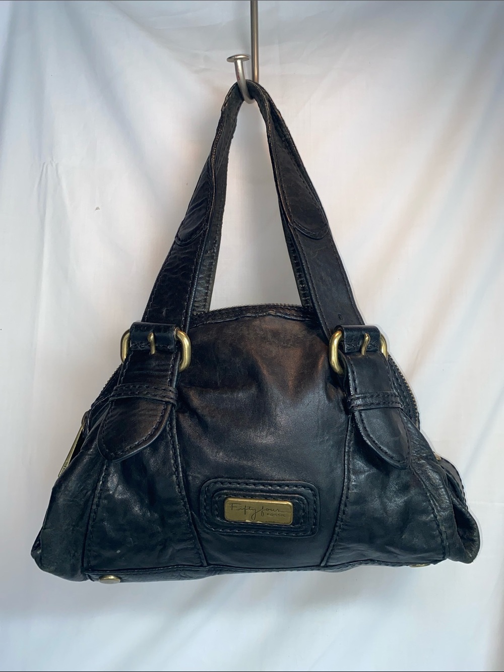 Fossil Black Leather Shoulder Bag with Brass Hardware